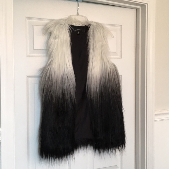Kensie Other - Kensie Faux Fur Vest